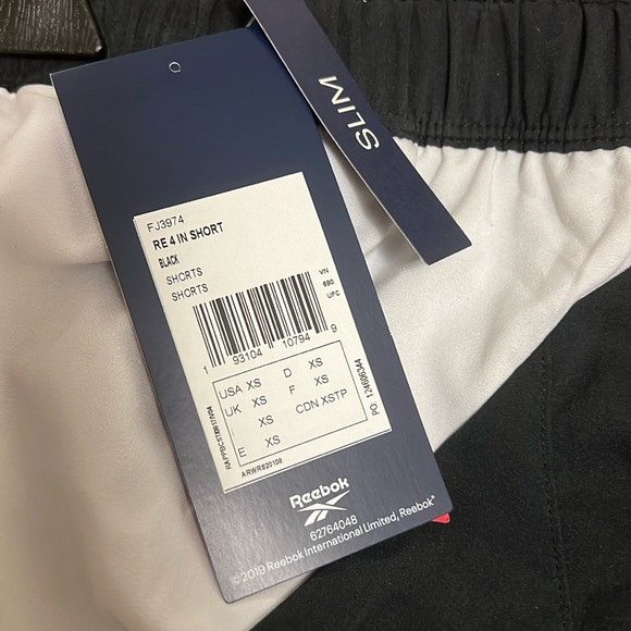 Reebok Training Shorts - Picture 3 of 3